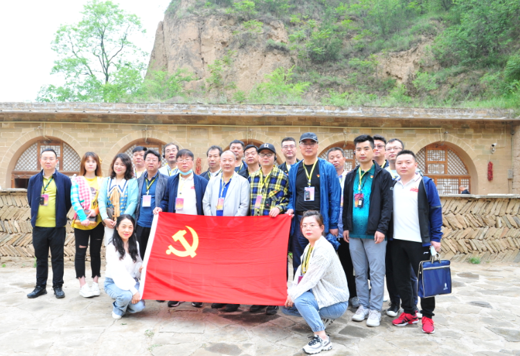 学党史 铭初心 同心同德同筑中国梦    爱于心 践于行 图强图富图绘博亿国际(中国)有限公司志——博亿娱乐科教集团党委献礼建党100周年培训活动纪事